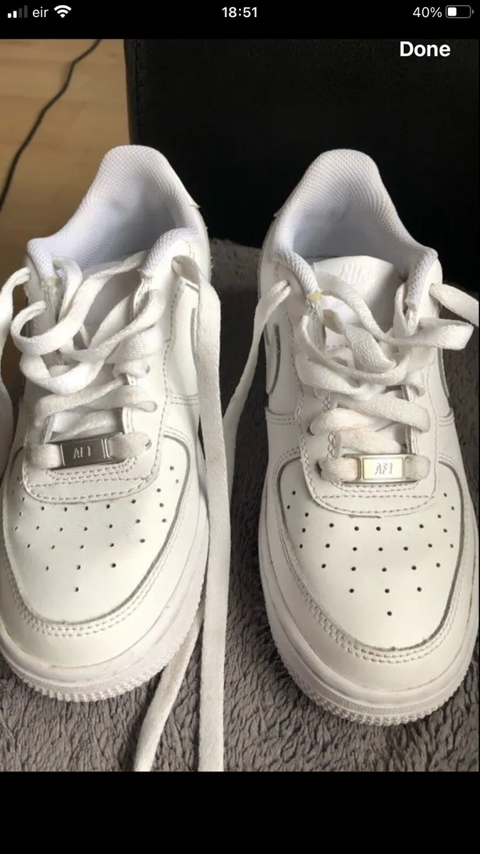 Boys / Girls air force trainers size 2 €25 - Image 2