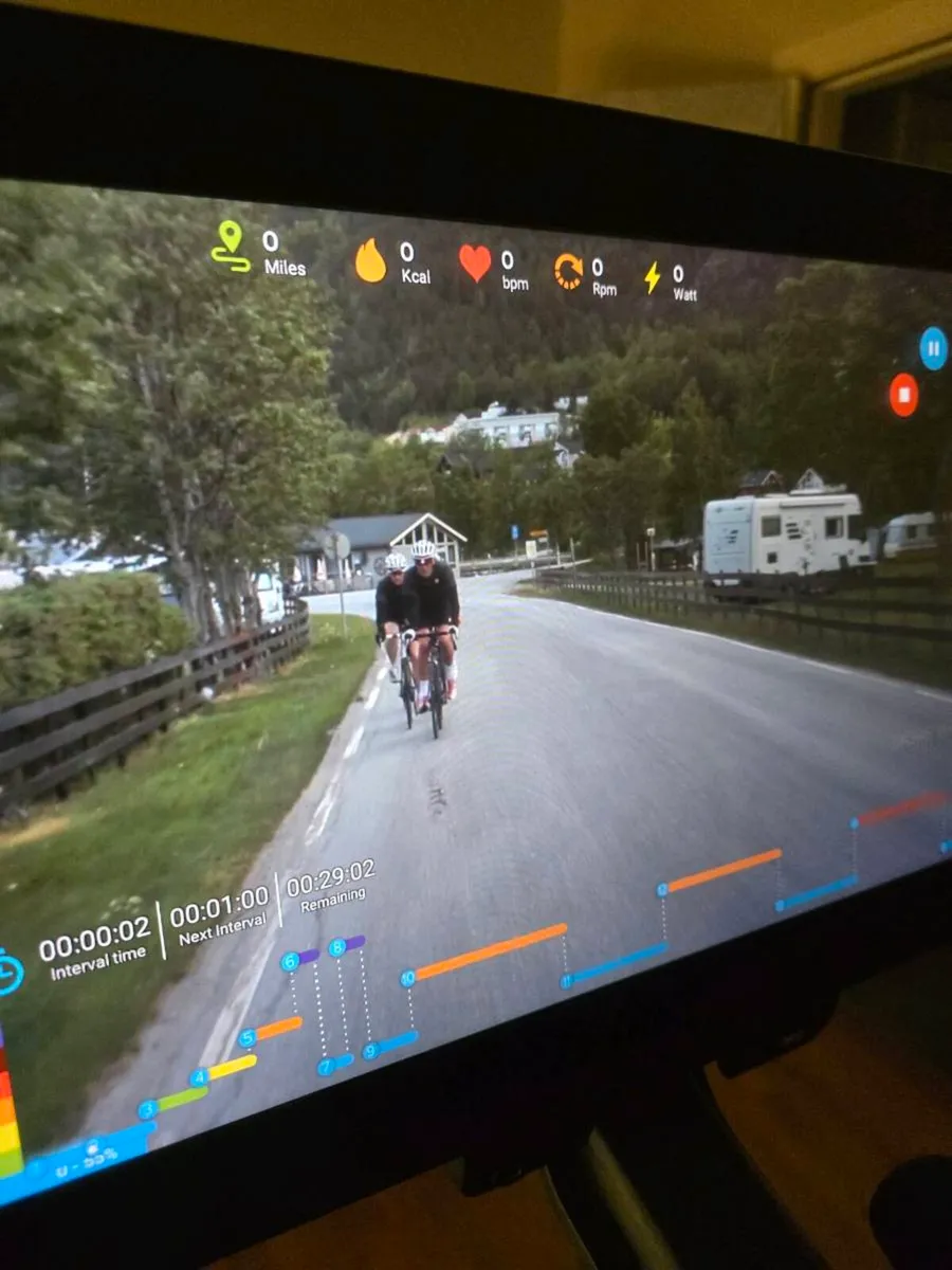 Exercise bike - Image 4