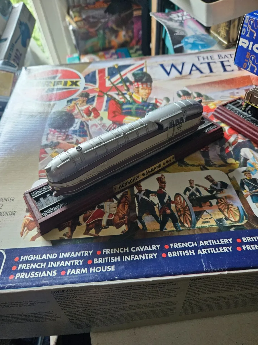 Hornby Atlas Static Steam Engine - Image 1