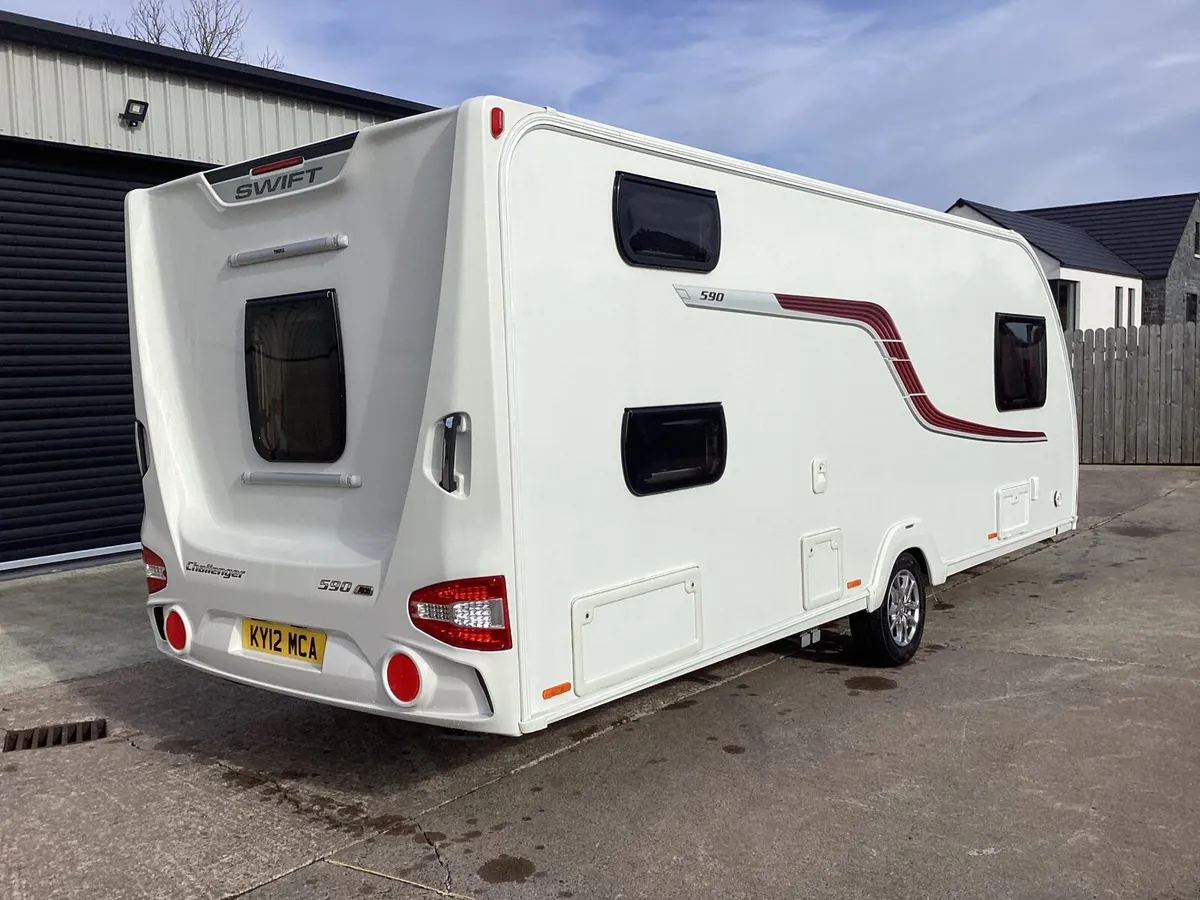 2017 Swift challenger 560al 6 Berth - Image 2