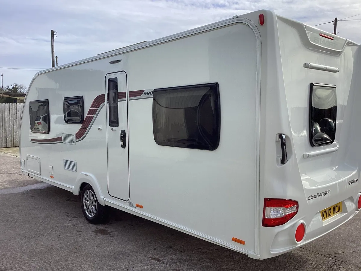 2017 Swift challenger 560al 6 Berth - Image 4