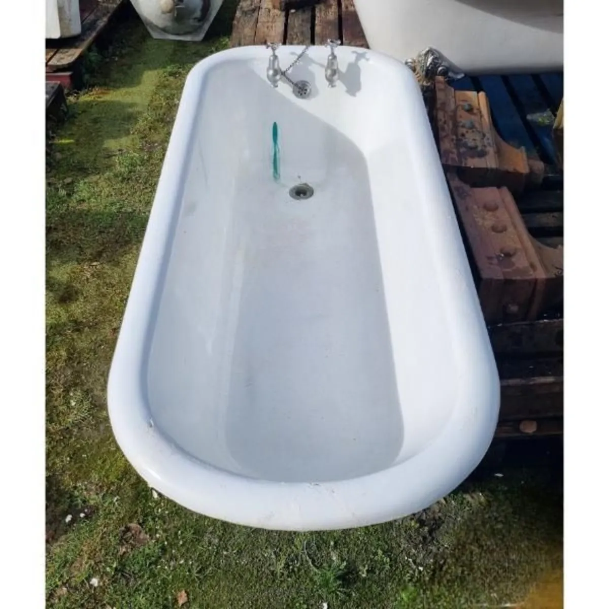 Cast Iron Bath KAS1147 - Image 2