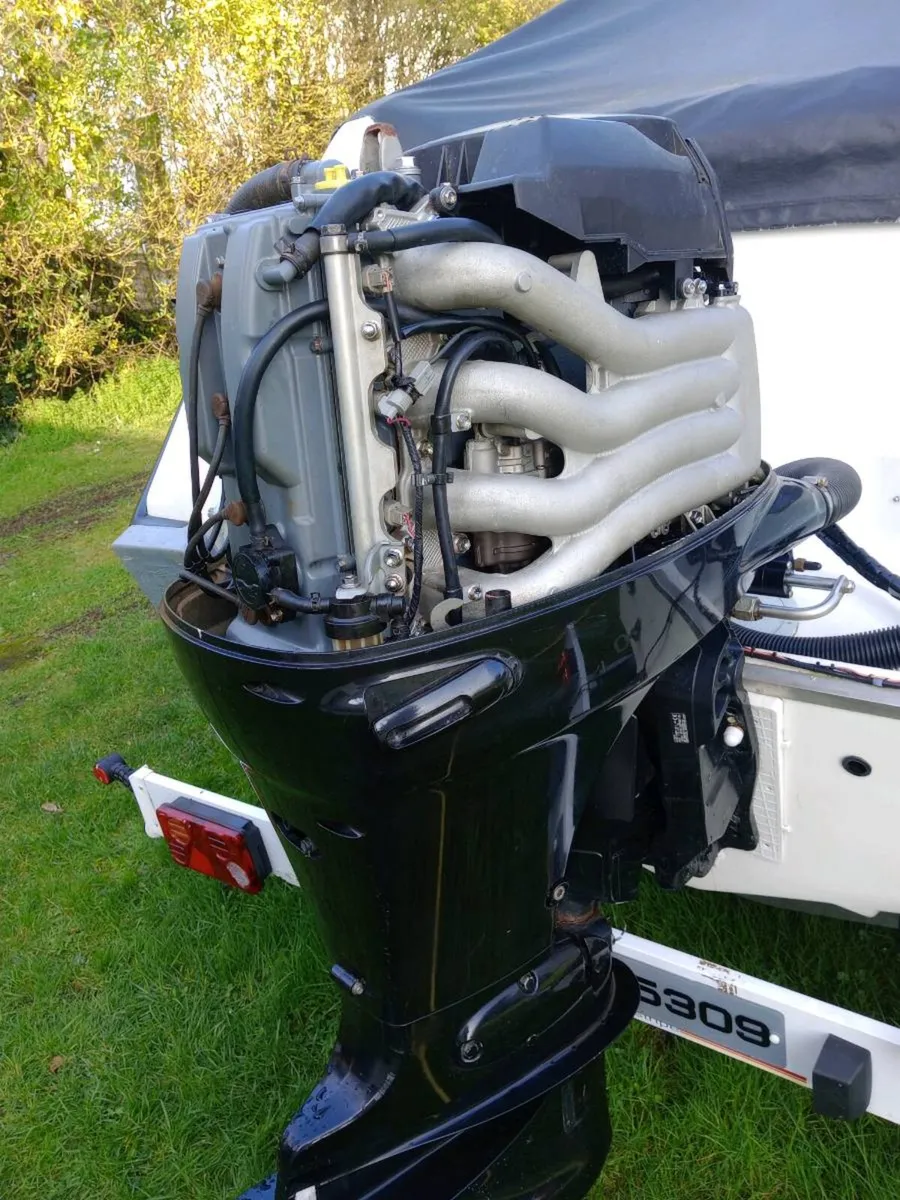 Suzuki DF115a for spares or repair. - Image 3