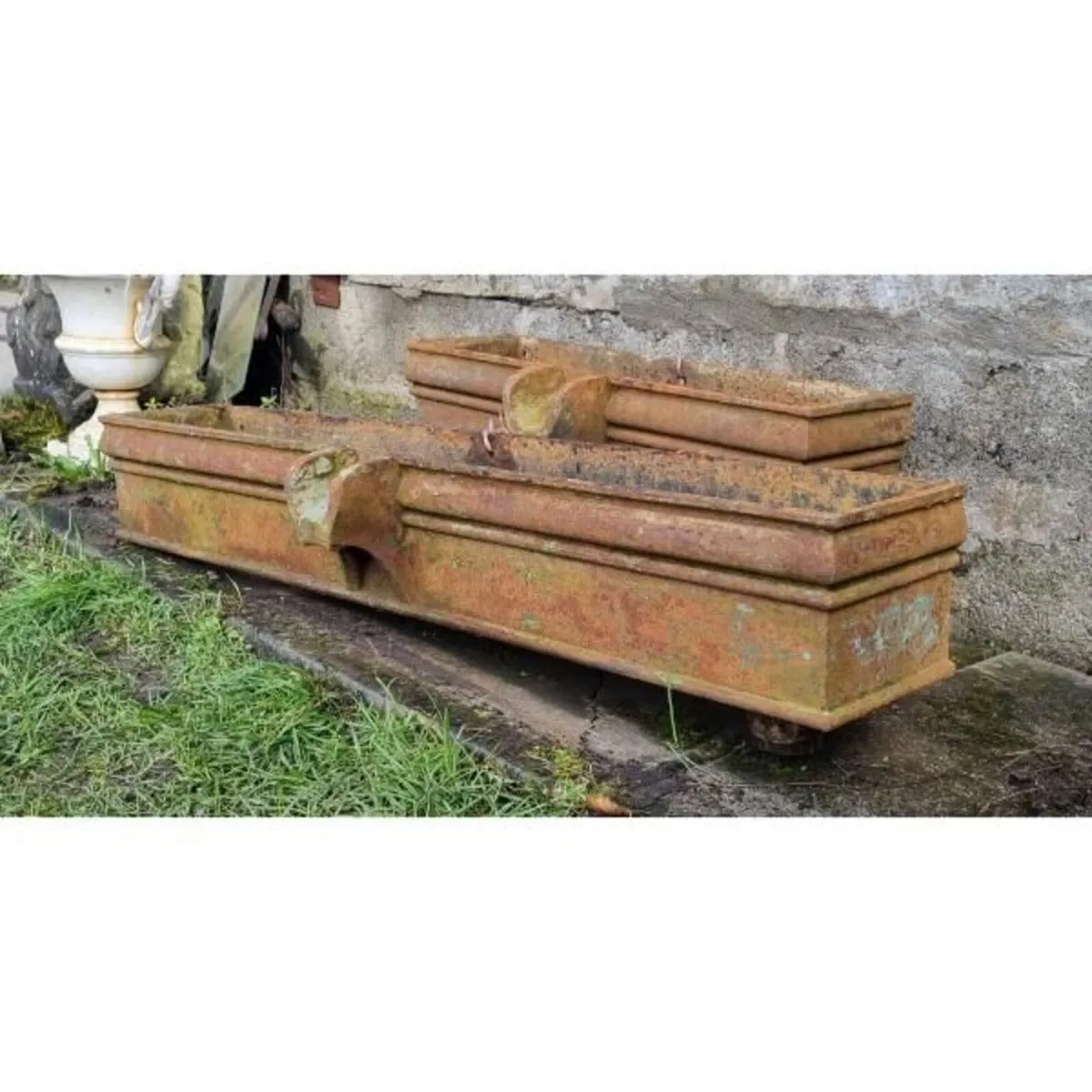 Pair of Cast Iron Hoppers KAS1146 - Image 3