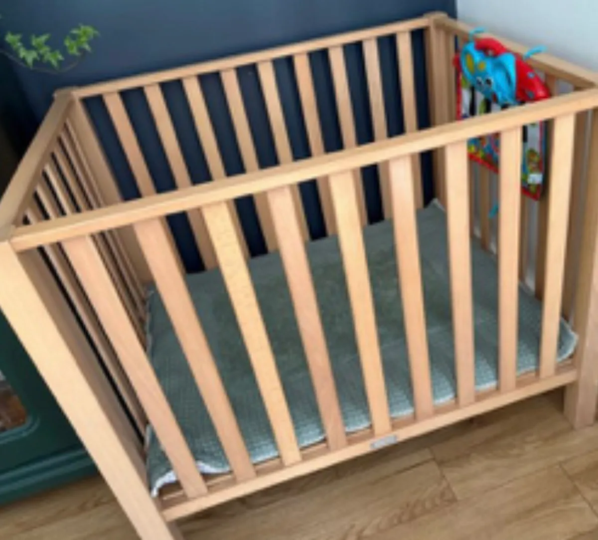 Play pen