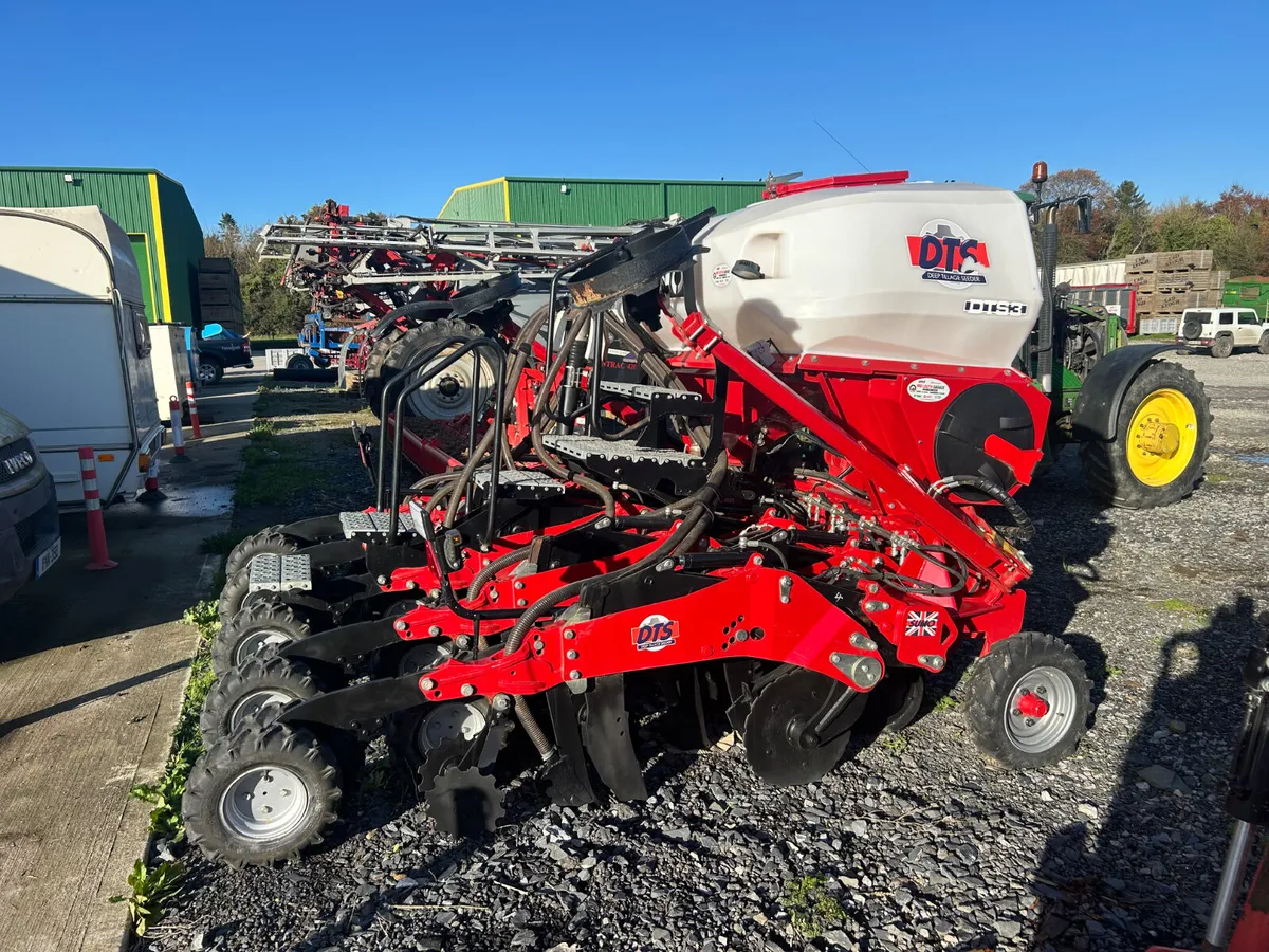 SUMO DTS 3 DIRECT TILL SOWER - Image 1