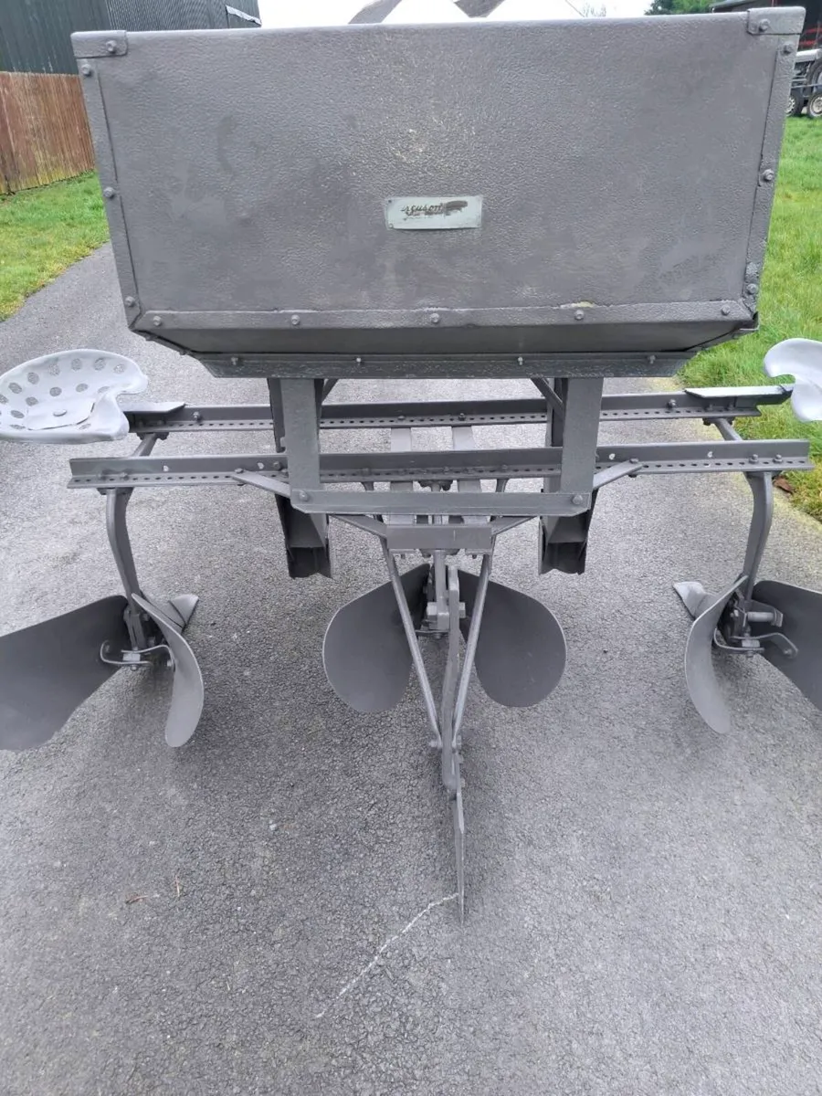 2 Ferguson Drill Ploughs - Image 2