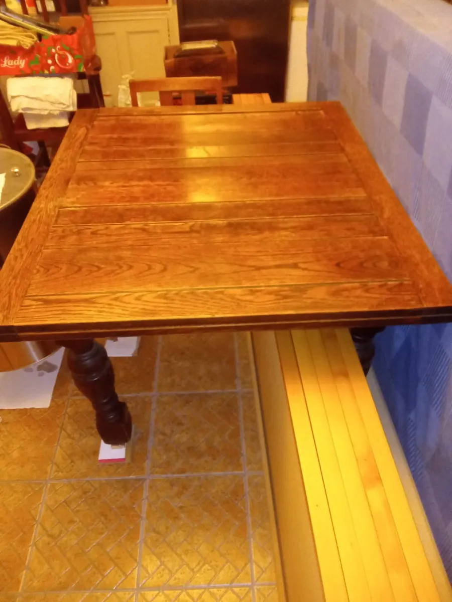 Dining Table Oak Extending with 3 Chairs - Image 1