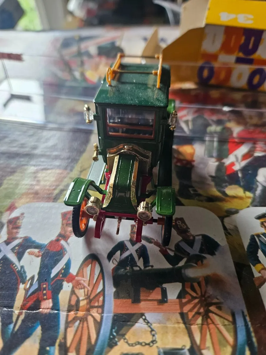 Corgi Rio Renault Berlina Tipo - Image 2