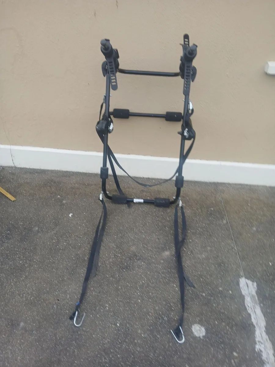 Three Bike Car Carrier - Image 1