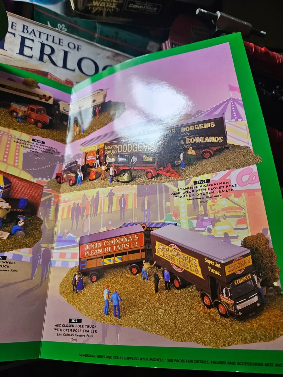 Corgi Circus Fair Ground Showmans Range Booklet - Image 3
