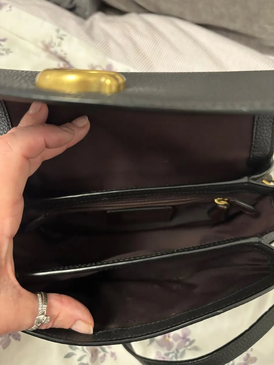 Coach Cassie 19 bag (Black) Crossbody - Image 4