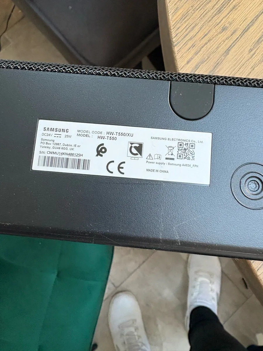 Sound bar and speaker - Image 3