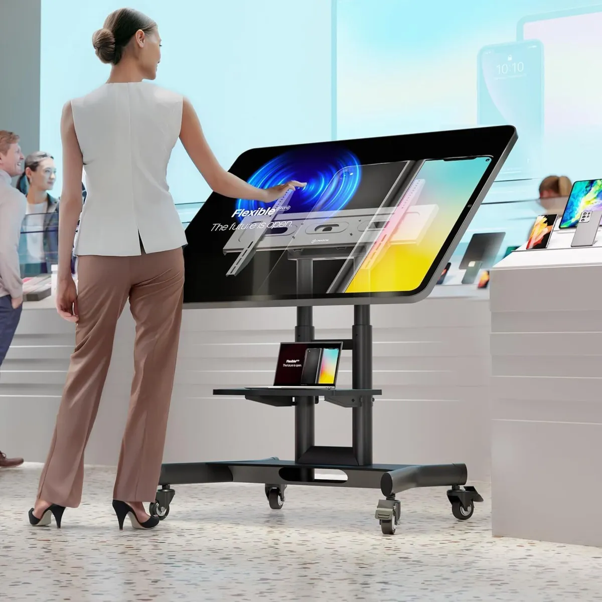 Mobile TV Stand on Wheels for 32-70 TVs - Image 2