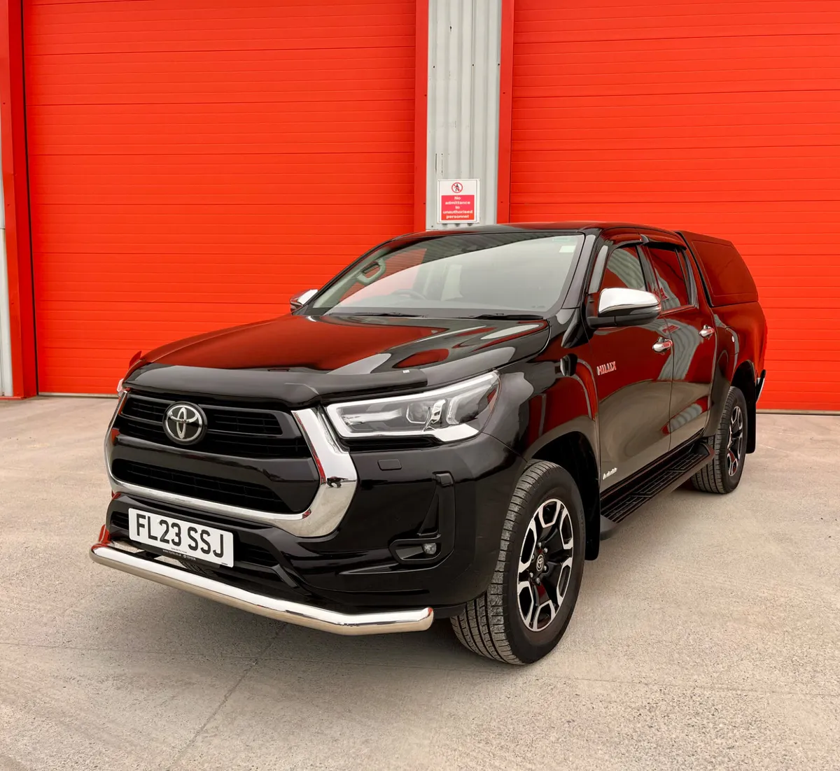 2023 Toyota Hilux Invincible 2.4 - Image 1