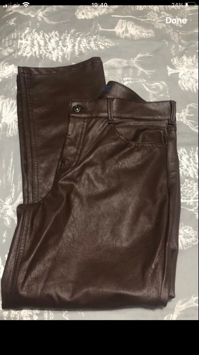 Ladies leather trousers size 12 €15 - Image 2