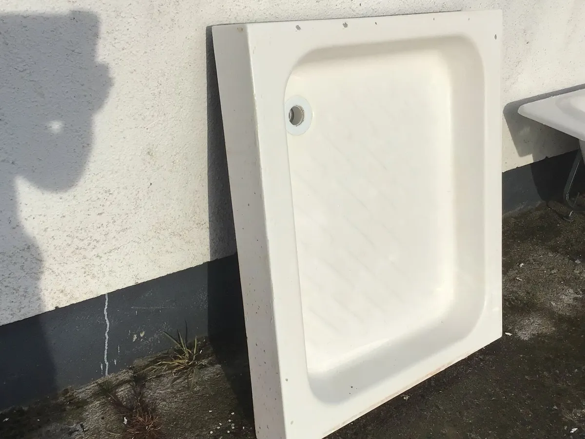 Bath +Shower tray +shower Door - Image 2