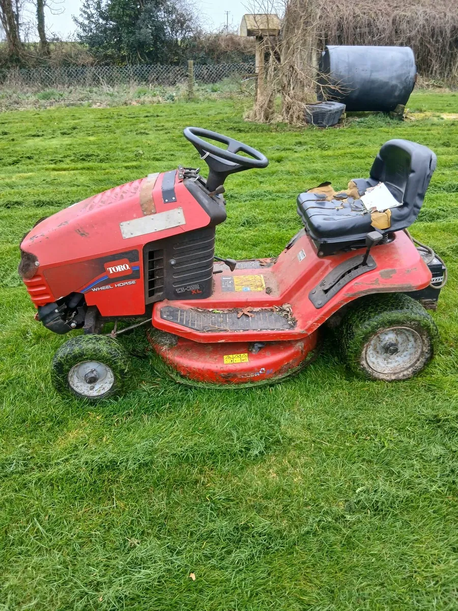 Tractor lawnmower - Image 2