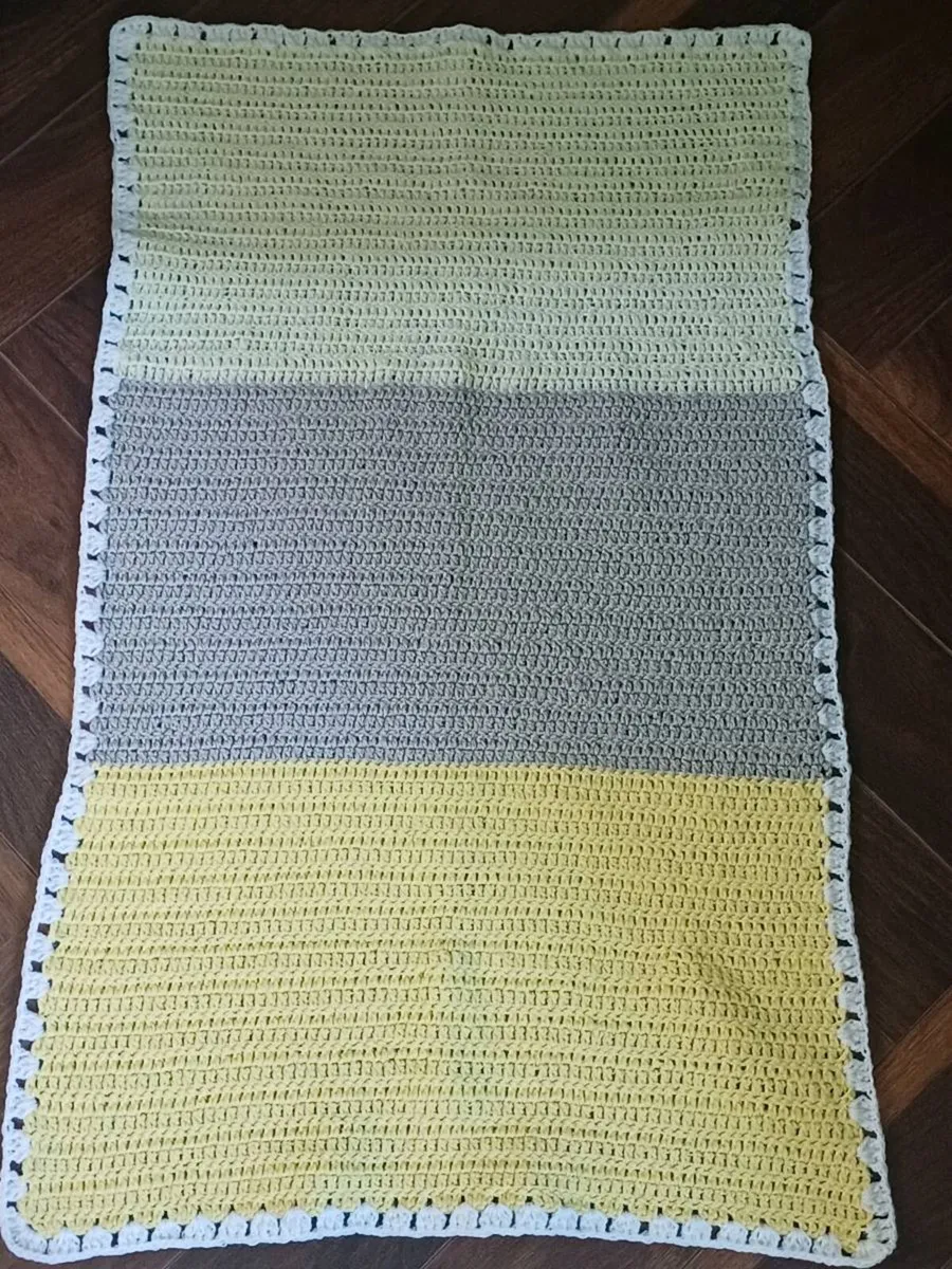 Crochet Blanket - Image 1