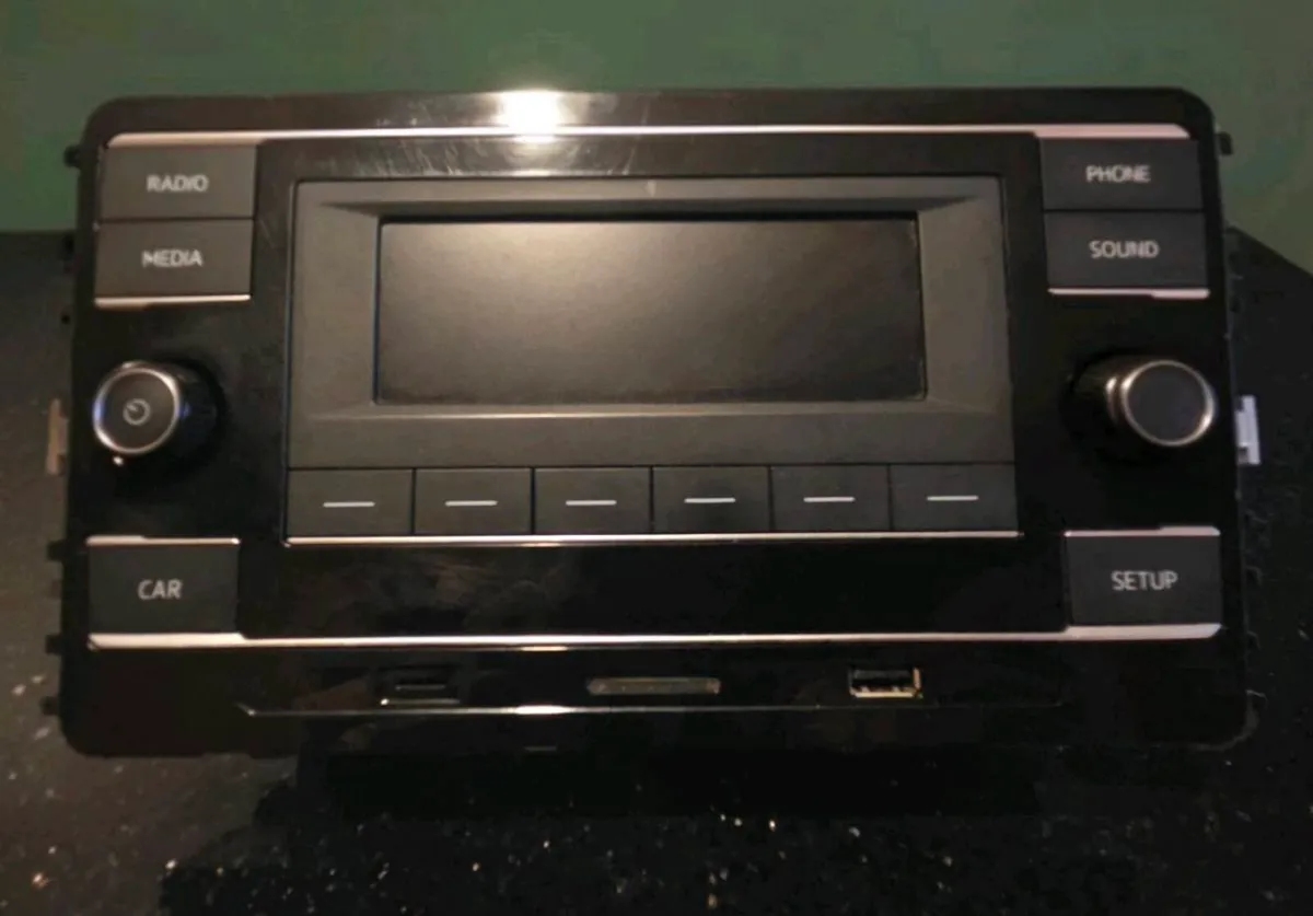 VW Crafter original radio
