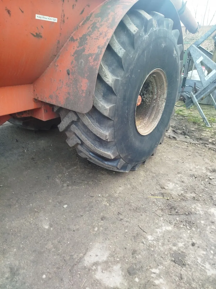 Slurry tanker - Image 4