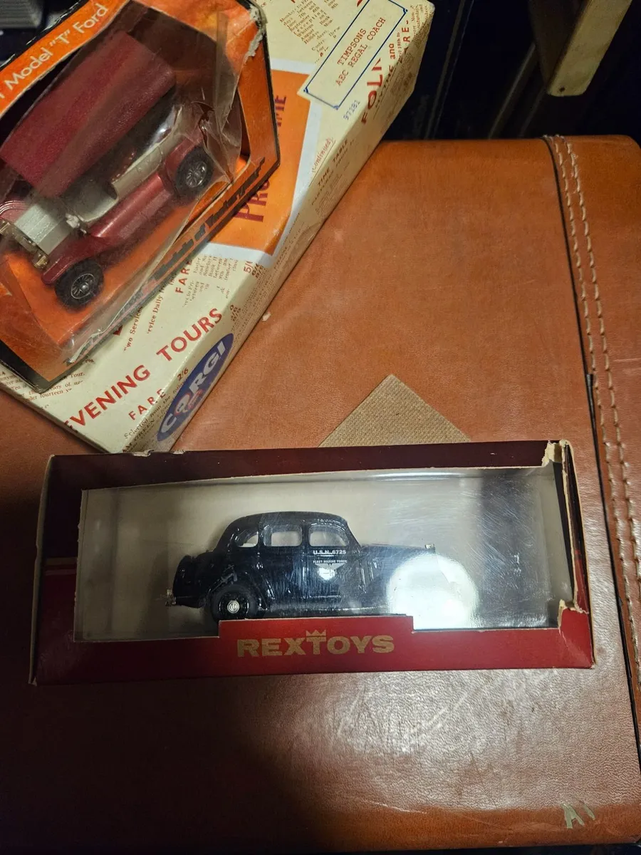 Corgi Rextoys US Navy Fleet Marine Force Car - Image 1