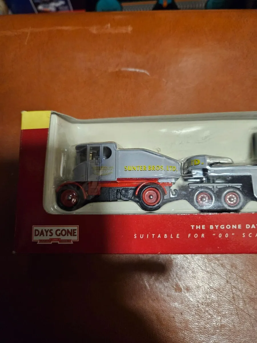 Corgi Trackside Truck and Trailer - Image 1