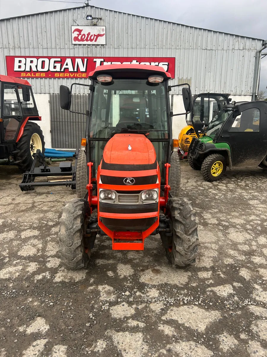 2014 Kubota L5040 - Image 2