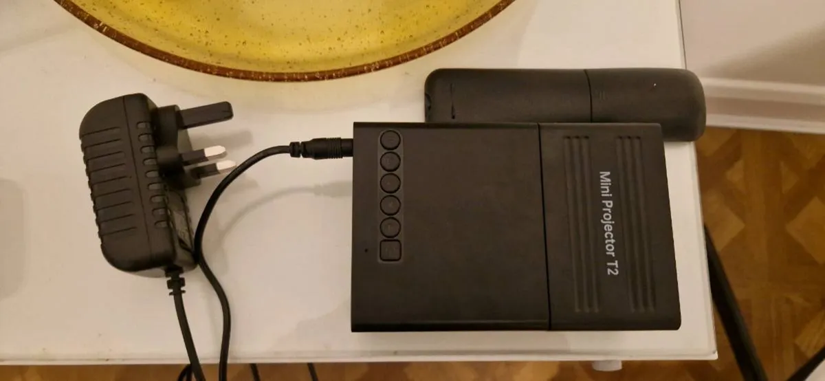 Mini Projector - Image 2
