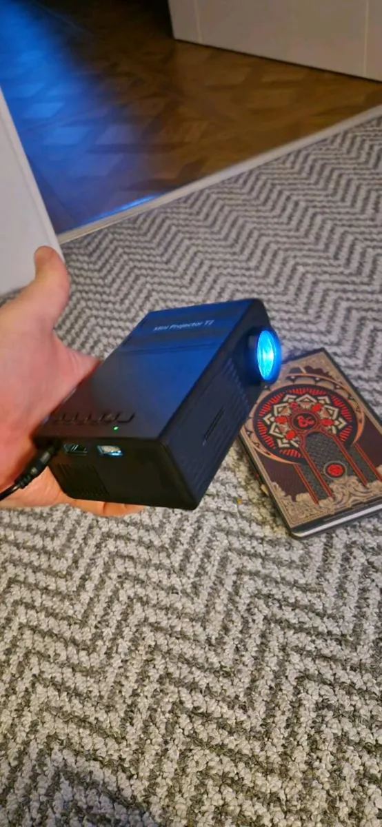 Mini Projector - Image 4