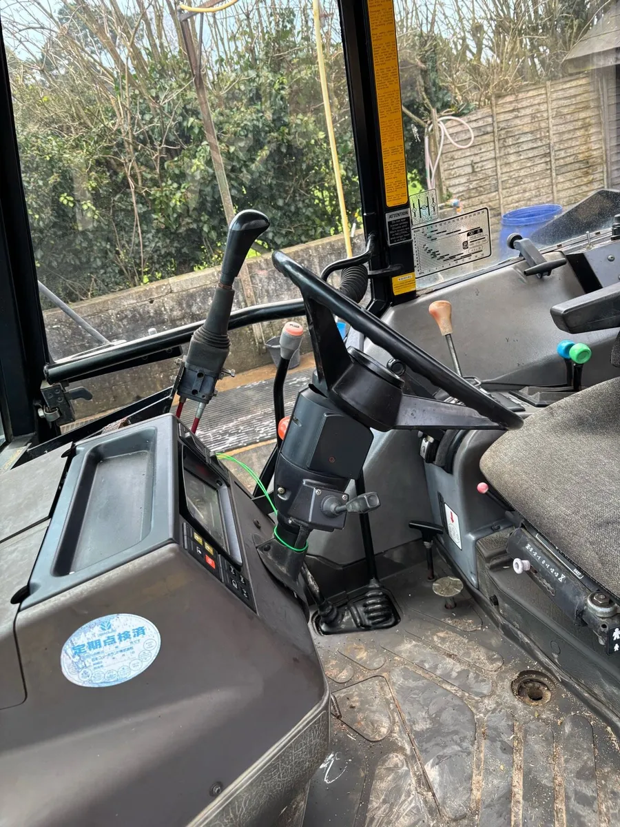 New Holland 4630 with Loader 4X4 - Image 3