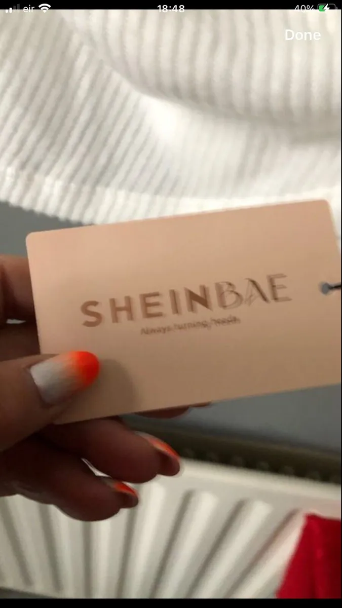 Ladies BNWT jumper size XS €5 - Image 3