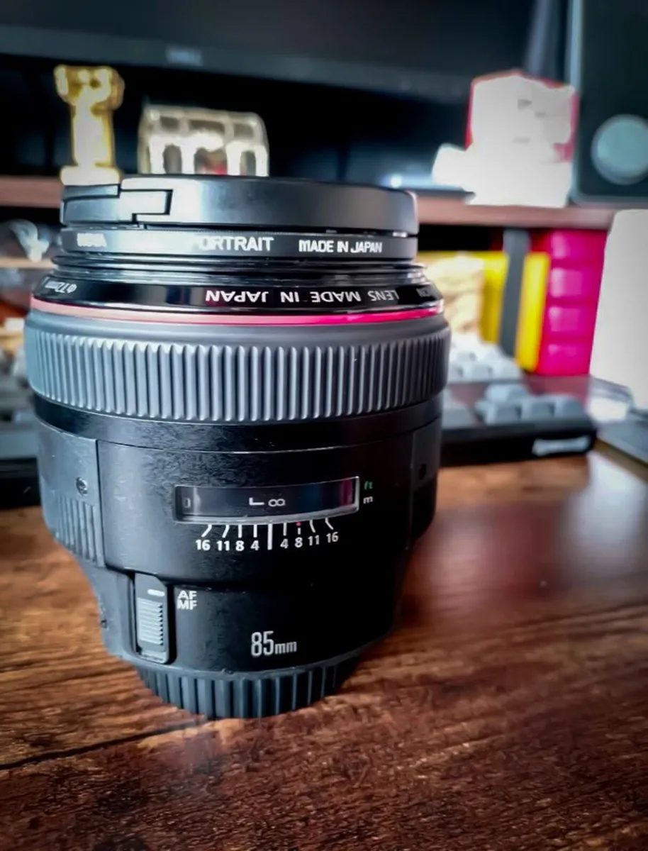 canon 85mm f/1.2 EF mkii L series - Image 1