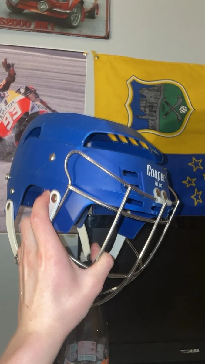 Cooper helmet (red and blue) - Image 2