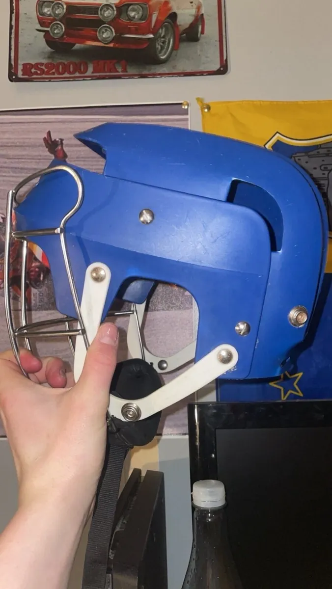 Cooper helmet (red and blue) - Image 3