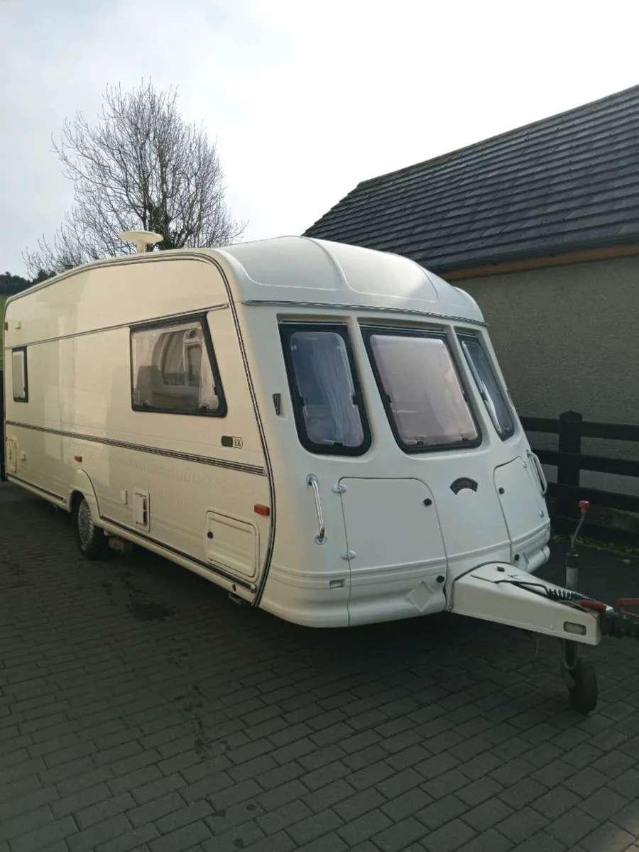 Caravan - Image 2