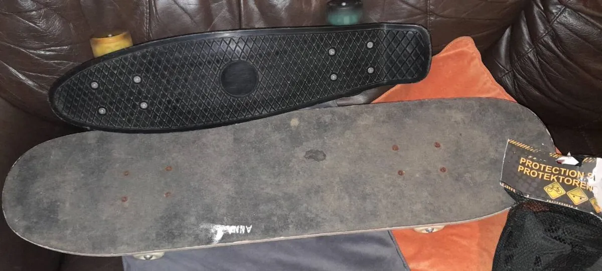 Skateboards and protection - Image 1