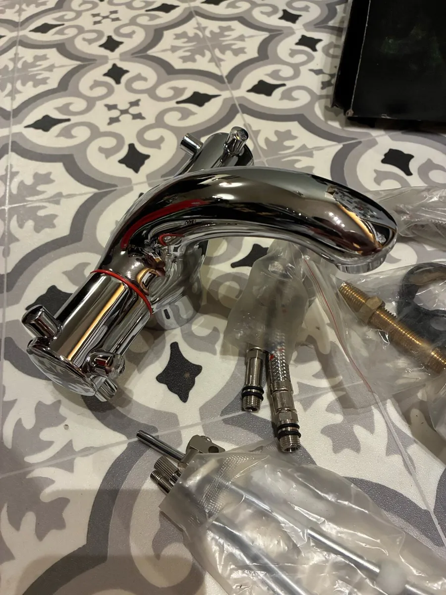 BRAND NEW TAP - Image 3