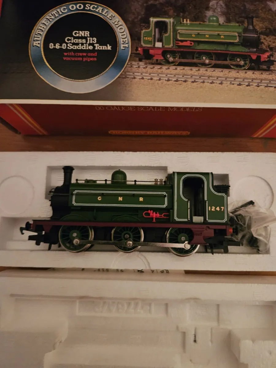 Hornby OO Gauge Steam Tank Engine - Image 1