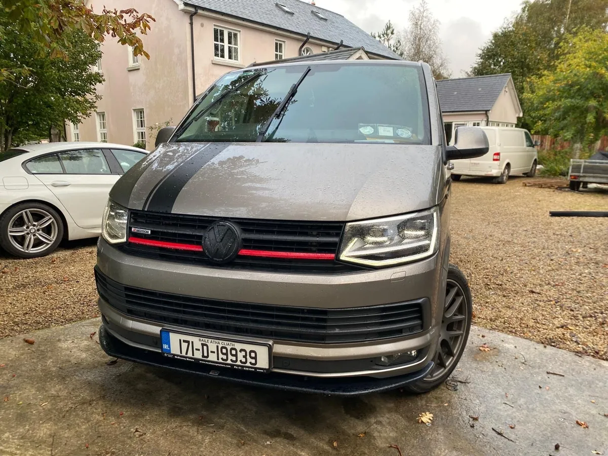 Campervan Volkswagen - Image 1