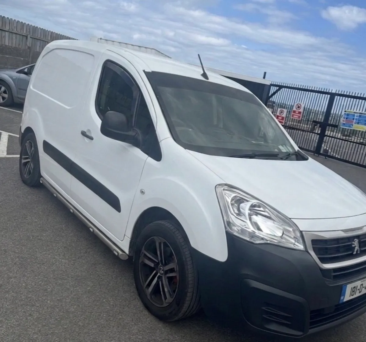 Peugeot partner 2018 - Image 1