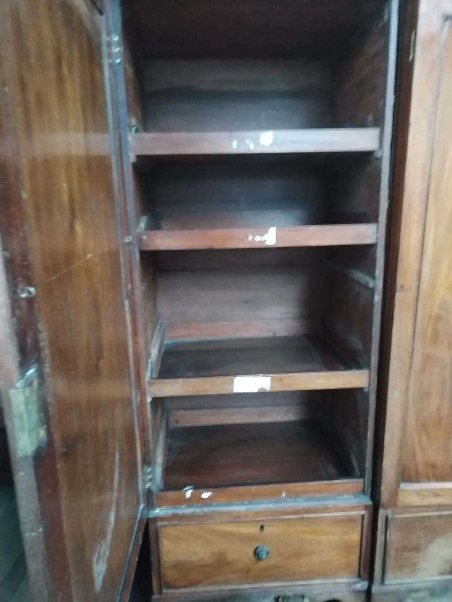 Antique Mahogany wardrobe - Image 2