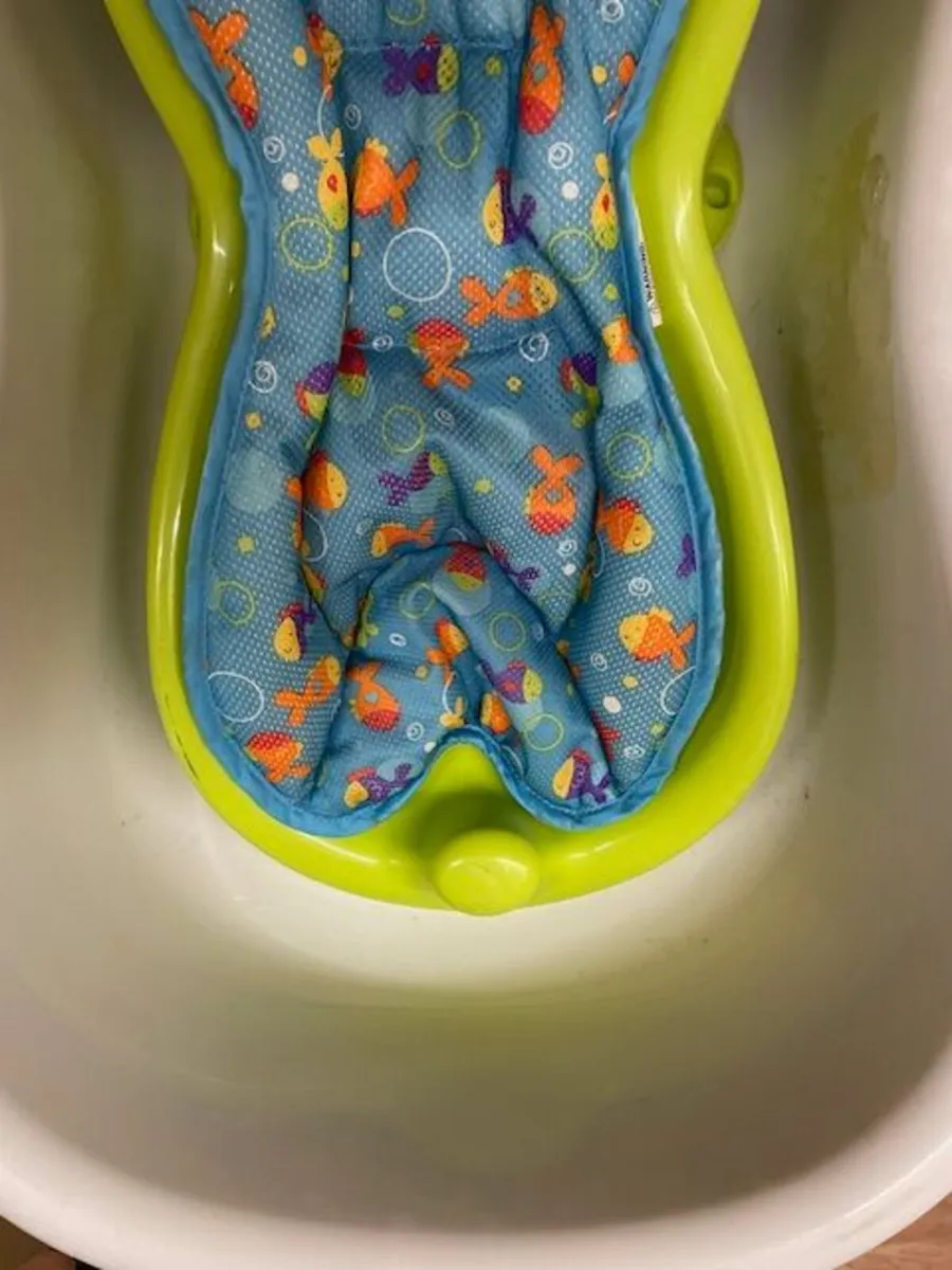 Baby Bath - Image 1