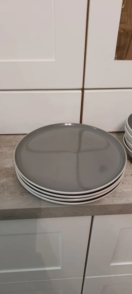 Tableware set of 4 - Image 3