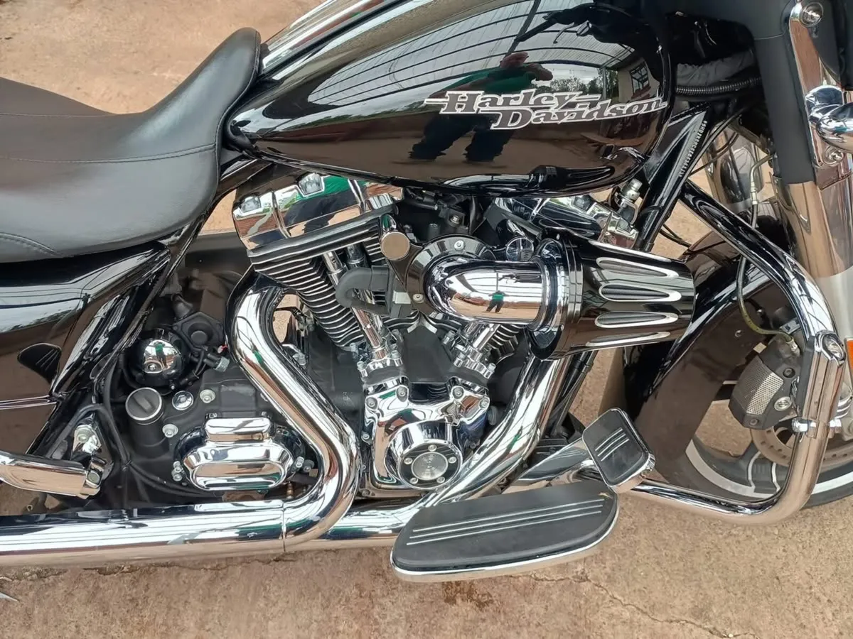 Harley Davidson - Image 3