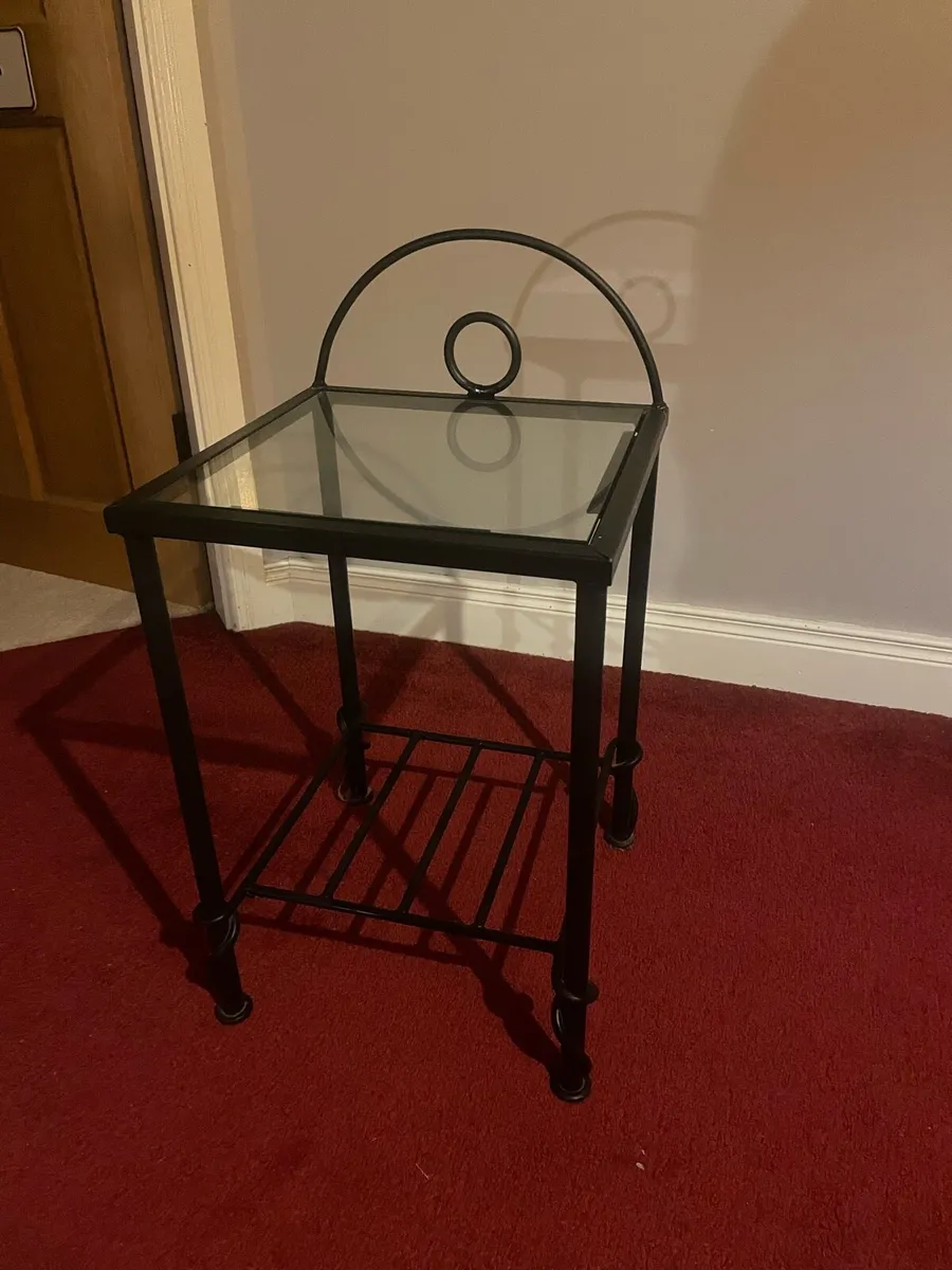 Glass table - Image 4