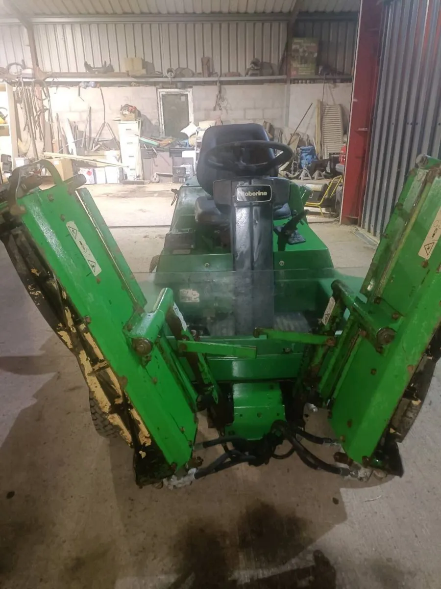 Roberine 900 gang mower - Image 1