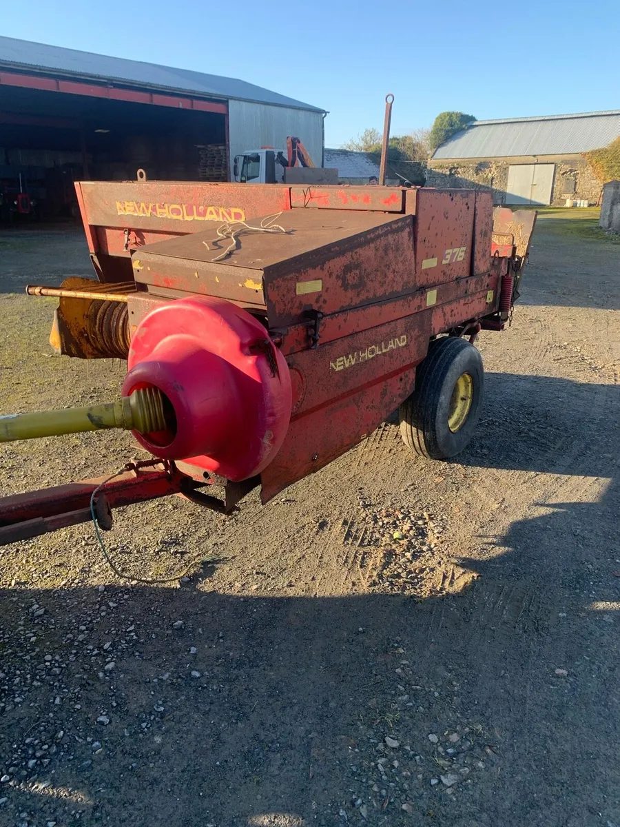 New Holland 376 - Image 2