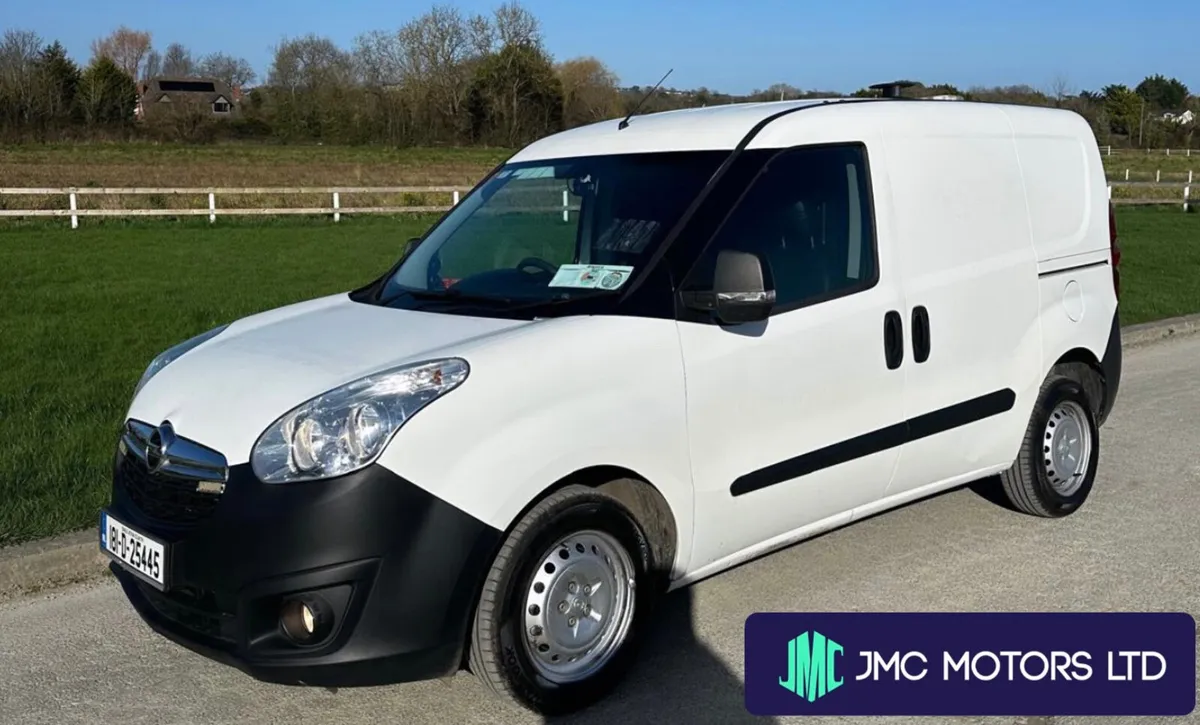 Opel Combo 2018 Only 58,668 - Image 1