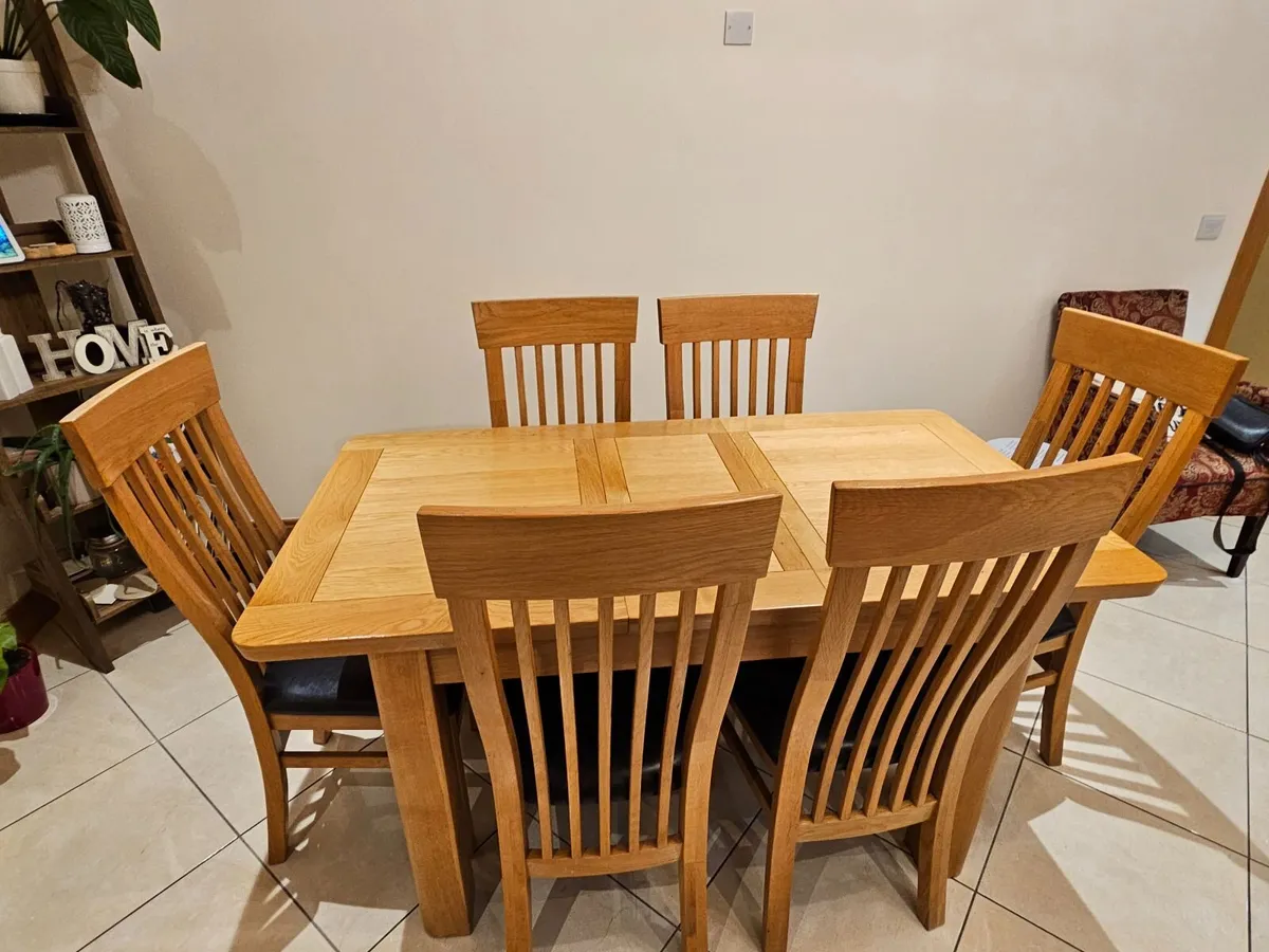 4ft Oak Extending Dining Table & 6 Chairs - Image 4